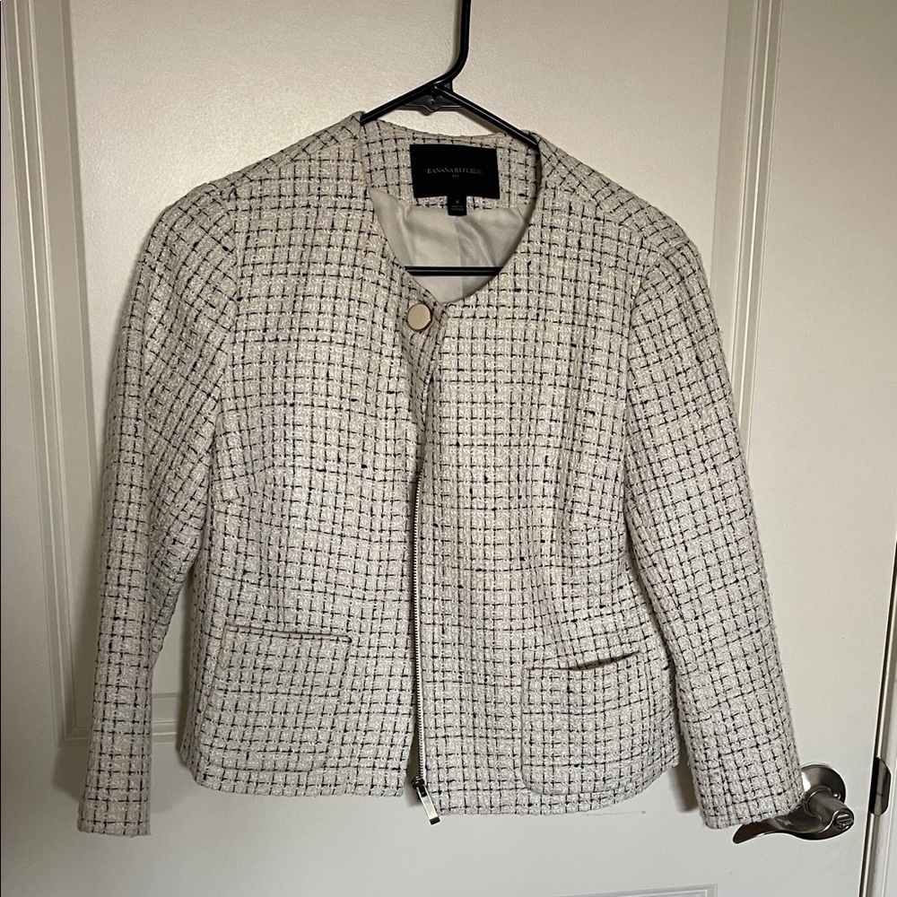 Banana Republic Cream Tweed Blazer